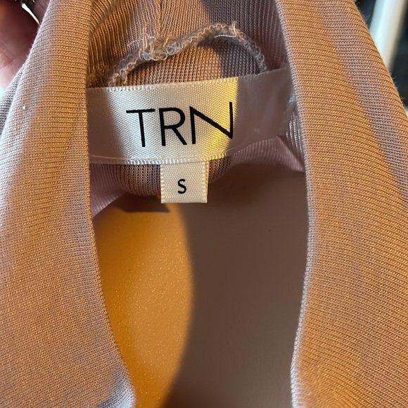 TRN Cotton Blend Top - Super Soft - Picture 2 of 5